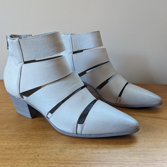 Elana Lachi Leather Western Cut-out Boots Grey Boho - Picture 1 of 16